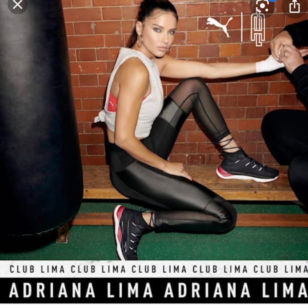 ❌SOLD OUT 🖤PUMA LEGGINGS🖤 - Picture 3 of 7